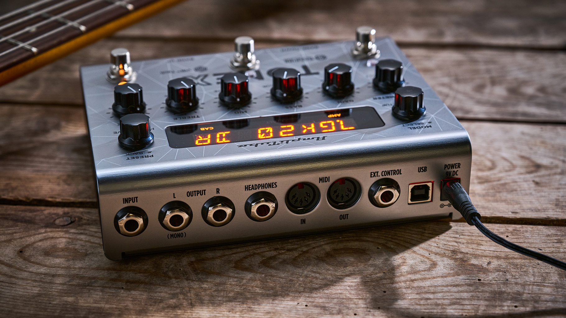 IK Multimedia TONEX Pedal Bass Edition