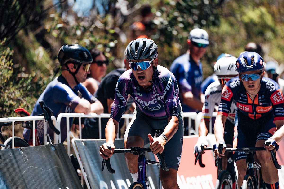 Picture by Zac Williams/SWpix.com - 25/01/2025 - Cycling - 2025 Santos Tour Down Under, Stage 5 Mclaren Vale to Willunga Hill, Adelaide, Australia - Luke Plapp, Jayco Alula.