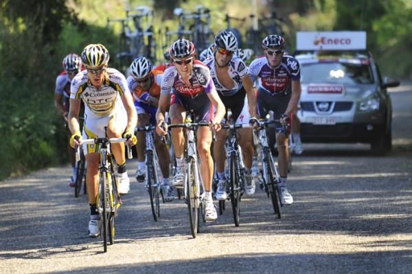 Michael Rogers (Team Columbia-HTC) and Johan Vansummeren (Silence-Lotto) lead one of the day's escapes.
