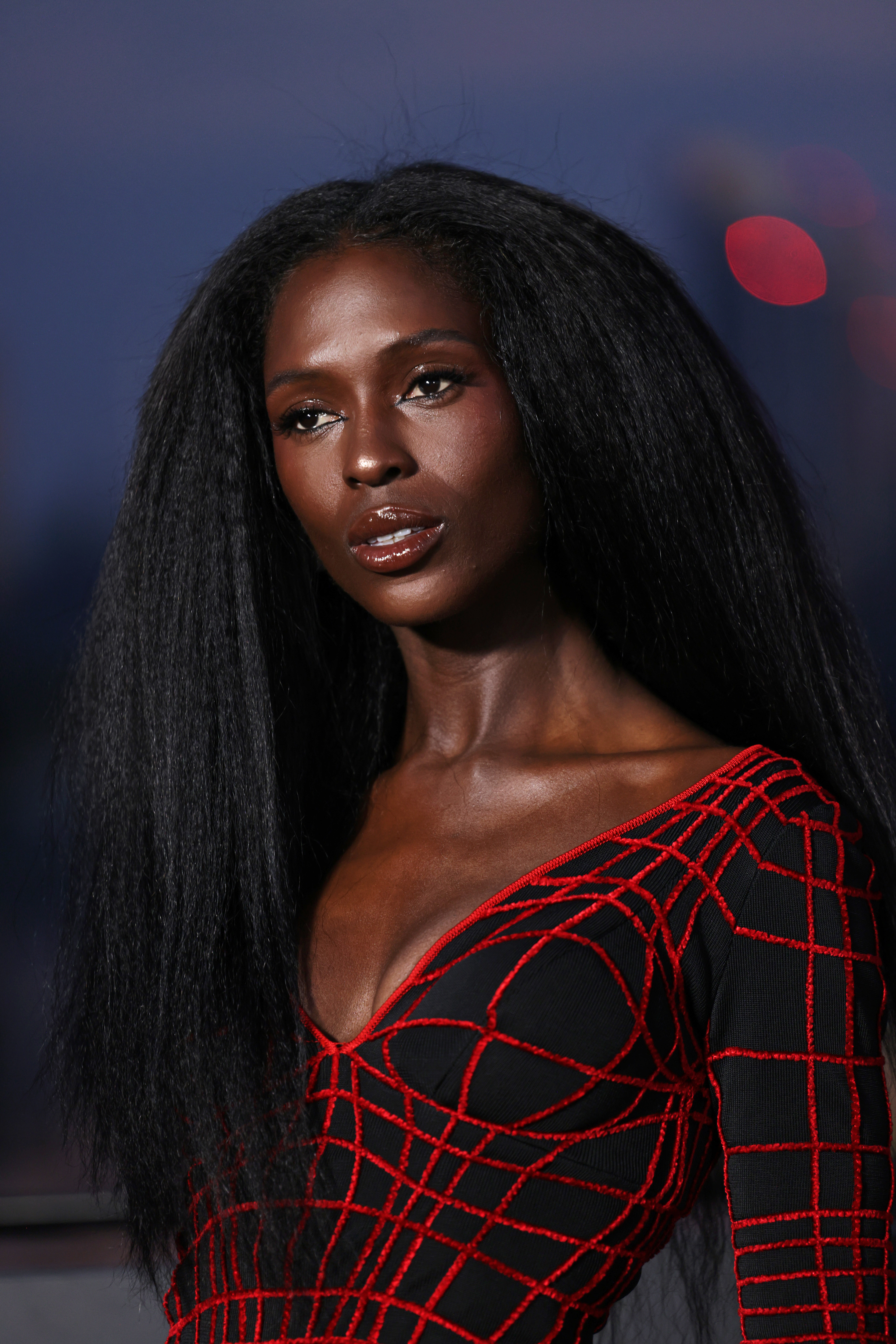 jodie turner-smith with brushed-out blown-out hair