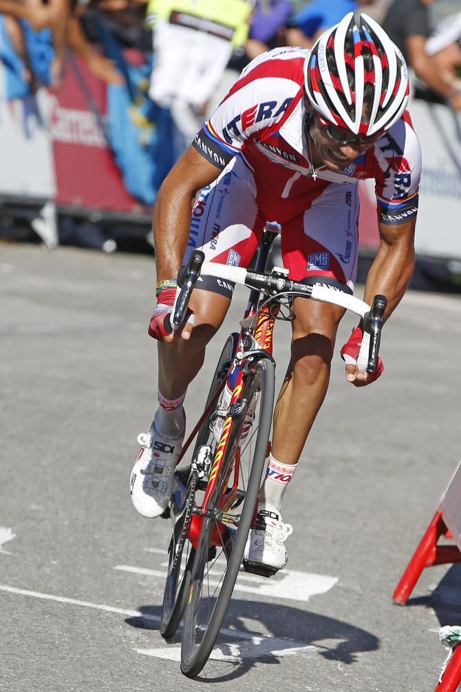 Joaquin Rodriguez (Katusha) heads for his stage win