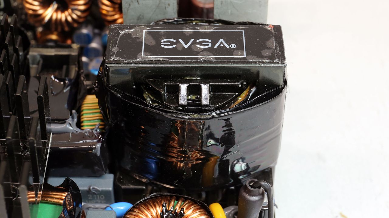 EVGA 850 P6
