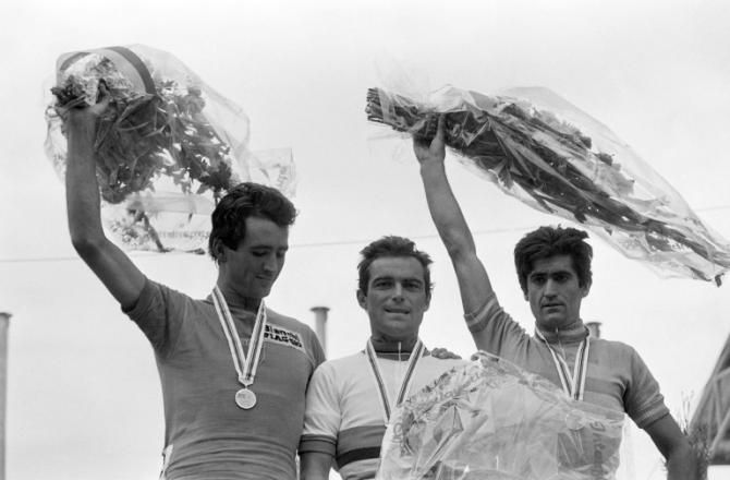 1980 Wordls: Elite men's podium (L-R) Gianbattista Baronchelli (Italy), Bernard Hinault (France) and Juan Fernandez (Spain)