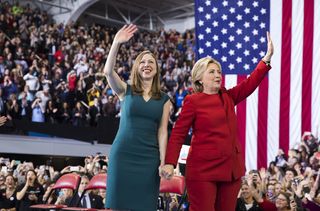 chelsea clinton welcomes third child