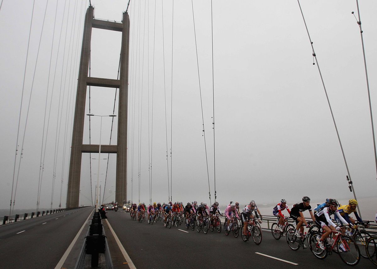 The Tour of Britain peloton crosses the Humber Bridge near Hull in 2008.