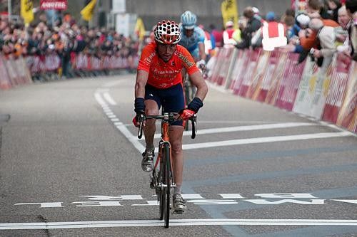 Sanchez (Euskaltel) managed to hold on to the best riders in Amstel