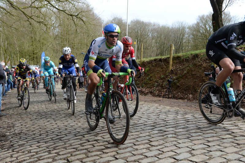 Luka Mexgec (Orica-GreenEdge) riding up the Kemmelberg