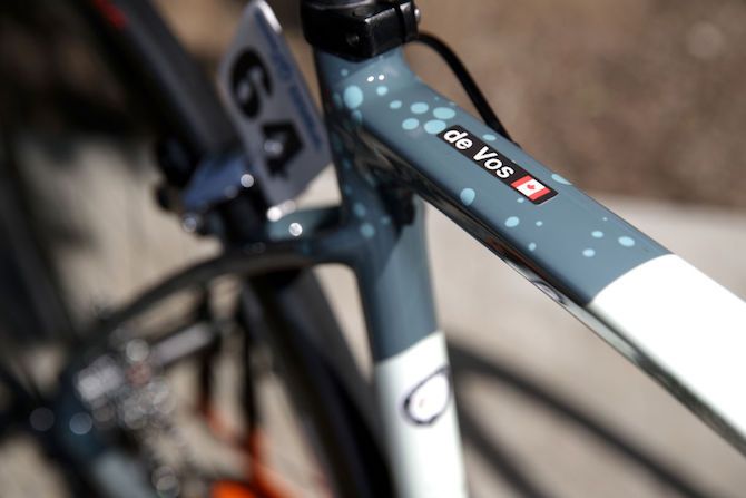 'WW2' (56cm) is ridden by Adam de Vos, and is a design inspired by nine-year-old Juliet's love of reading. She loves historical fiction, and her favourite YA book is The War that Saved My Life. The frame includes quotes from the book, as well as from Winston Churchill
