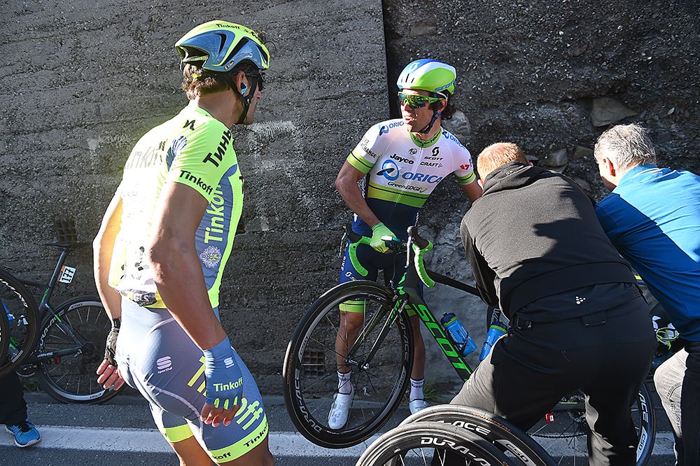 Michael Matthews (Orica-GreenEdge) crashed