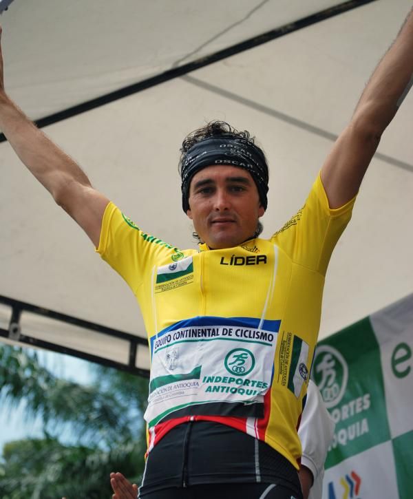 Oscar Sevilla (Gobernacion De Antioquia-Indeportes Antioquia) is the new overall leader