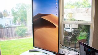 LG 27UD88-W review