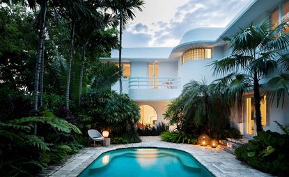 5oz gallery location in a traditional art deco Miami house with a pool