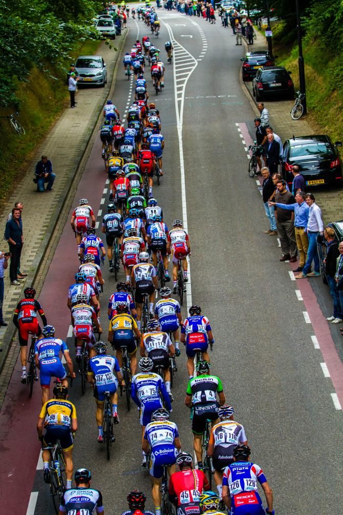 The peloton on stage 2 of the Ster ZLM Toer