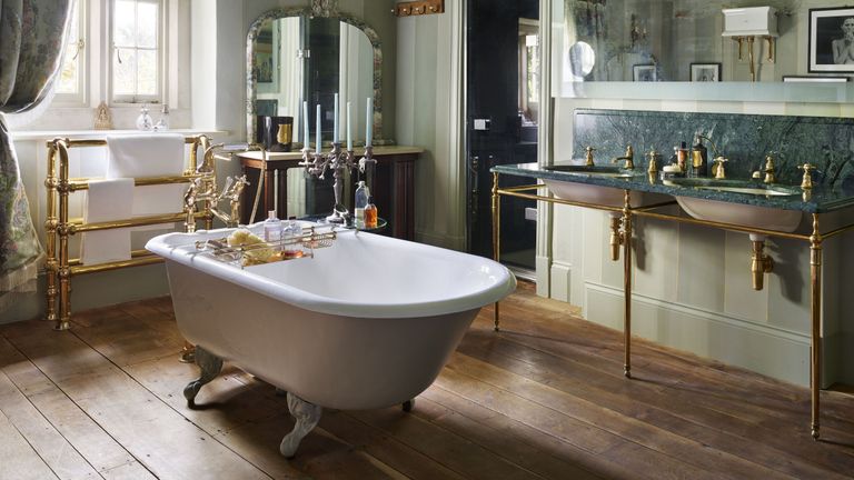 Master Bathroom Ideas Modern Twists On Classic Washrooms Homes Gardens