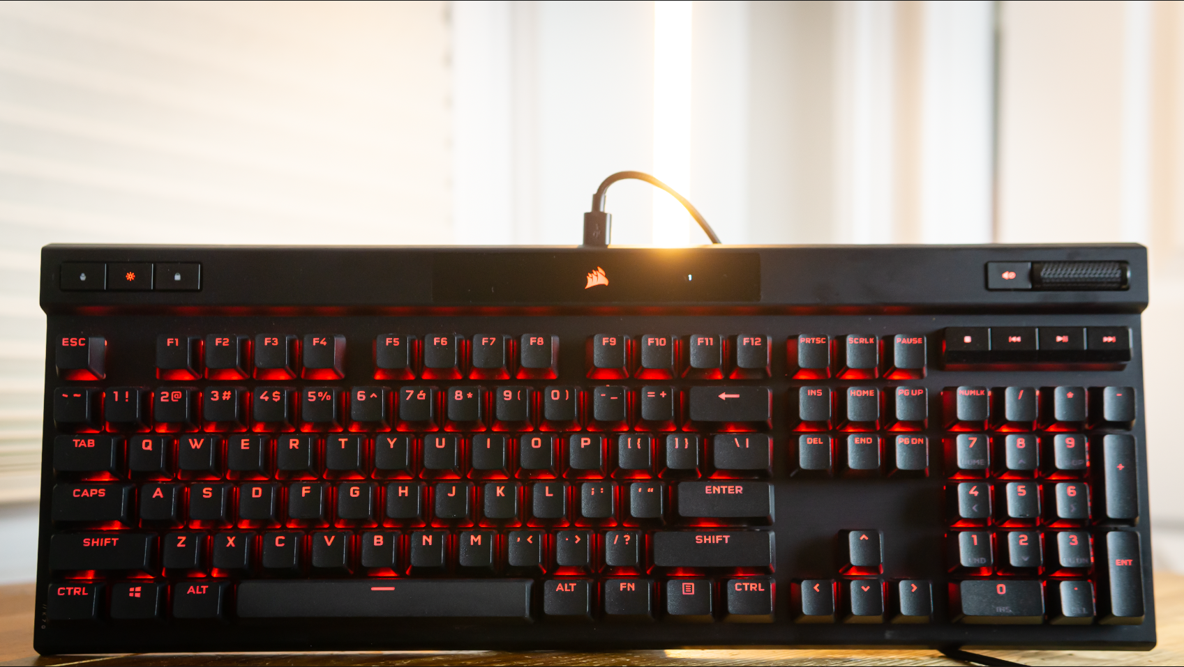 Corsair K70 RGB Pro Review: Full-Size and Full of Features | Tom's