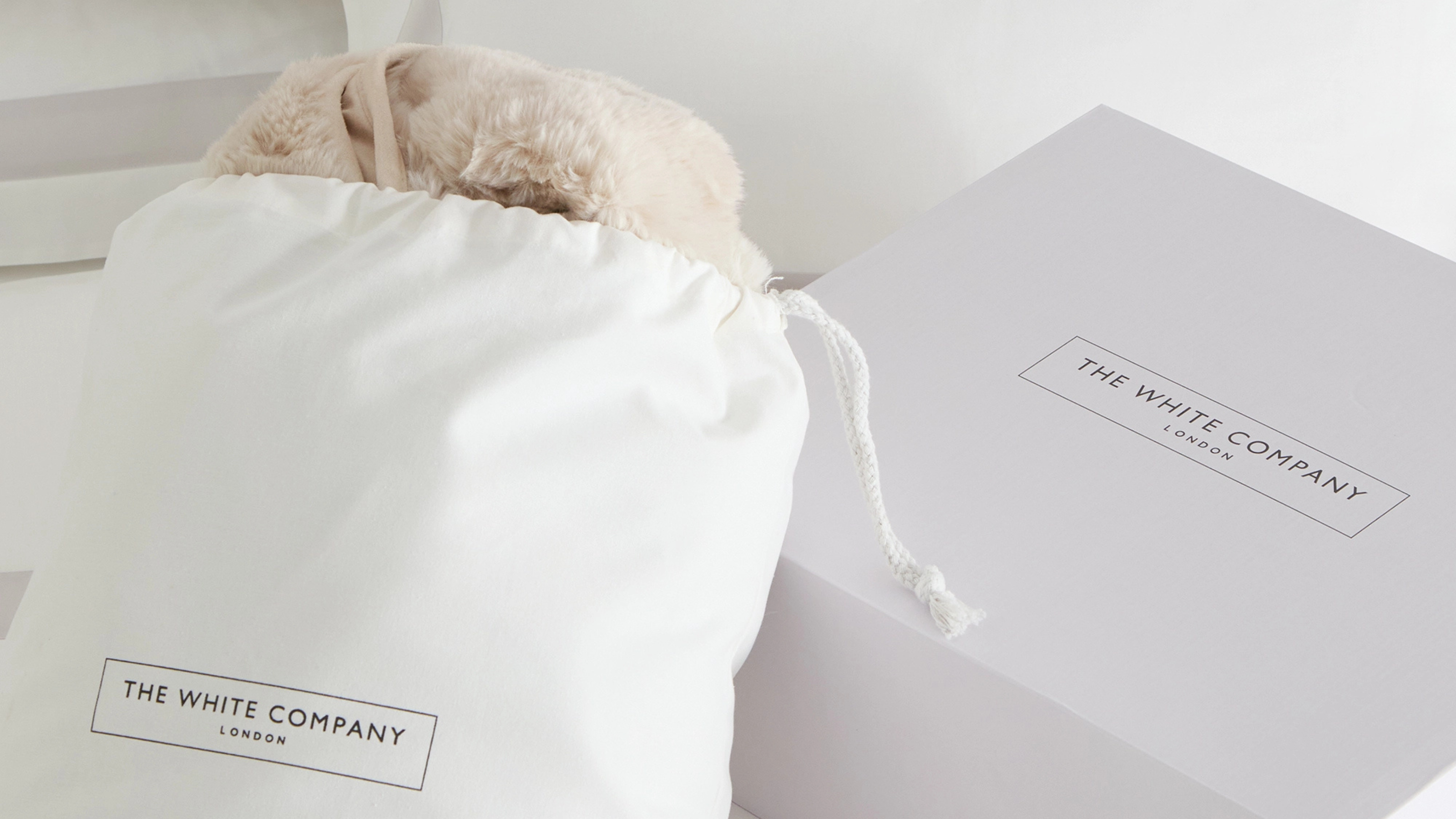 The White Company, Super Soft Faux Fur Heated Blanket