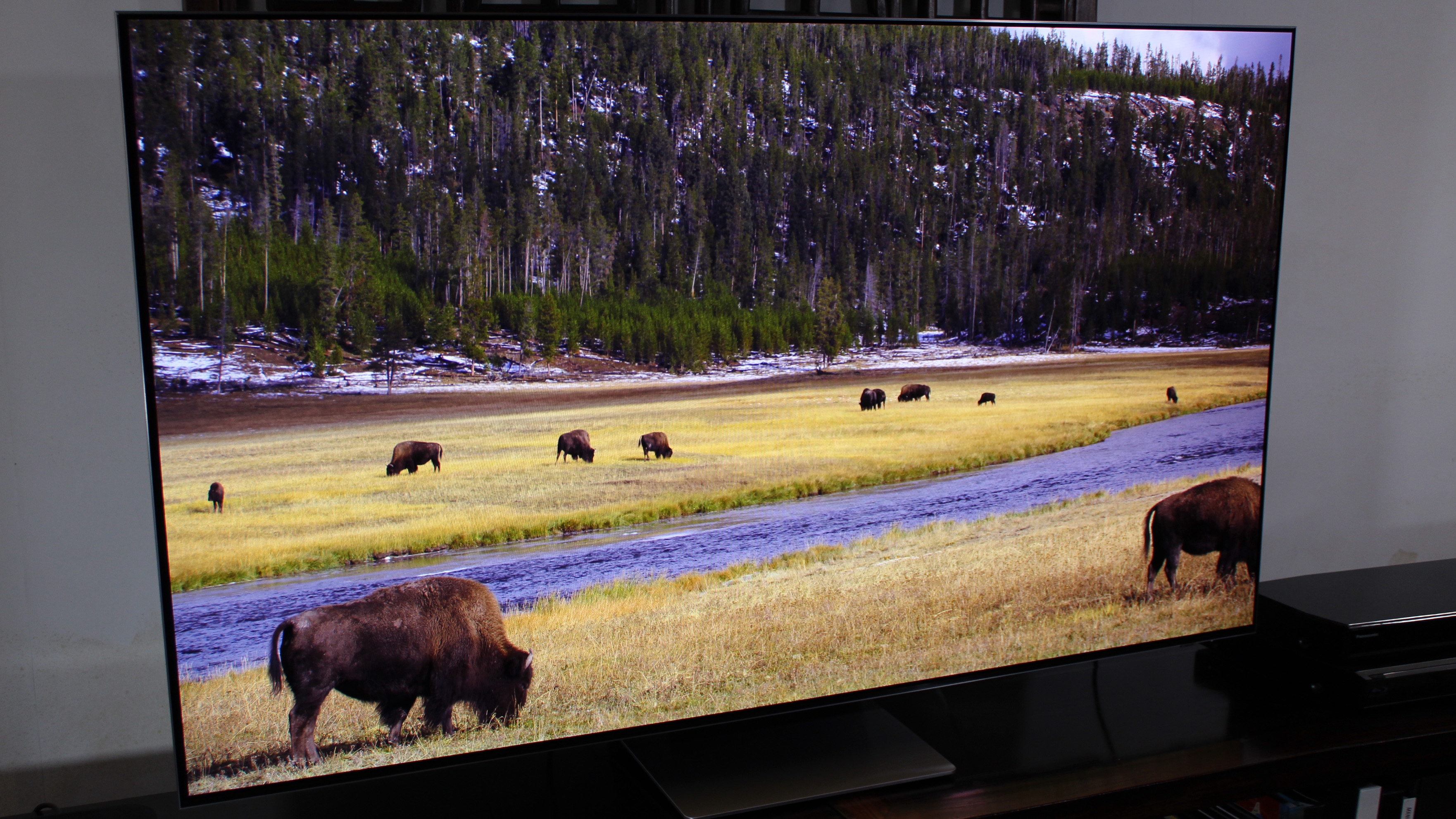 Samsung S95B Review: QD-OLED Is Simply Astonishing | T3