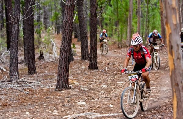 Joel Stransky makes his way along some single track during stage six