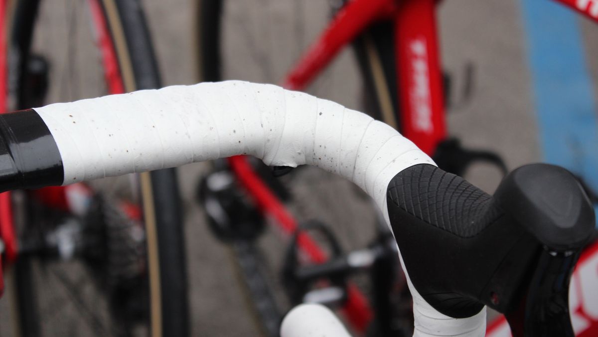 Strangely located sprint shifters