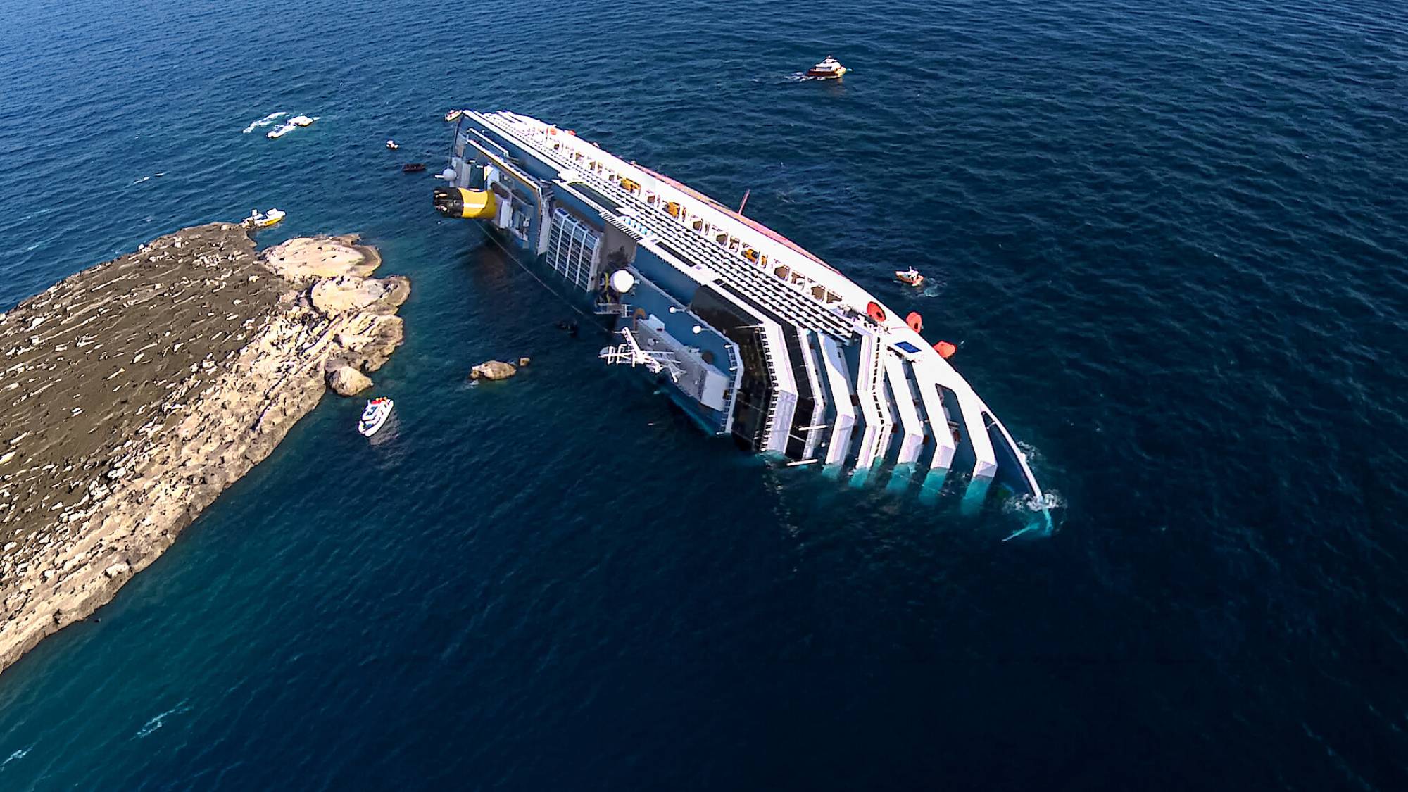 Costa Concordia cruise ship overturned in the sea