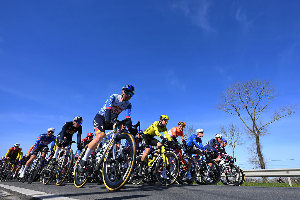 MIDDELKERKE, BELGIUM - MARCH 29: A general view of the peloton prior to the 88th In Flanders Fields - From Middelkerke to Wevelgem 2026 - Men&amp;amp;apos;s Elite a 240.8km one day race from Middelkerke to Wevelgem / #UCIWT / on March 29, 2026 in Middelkerke, Belgium. (Photo by Tim de Waele/Getty Images)