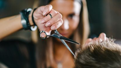 How to cut your own hair during lockdown: book an online session with a  professional barber now | T3