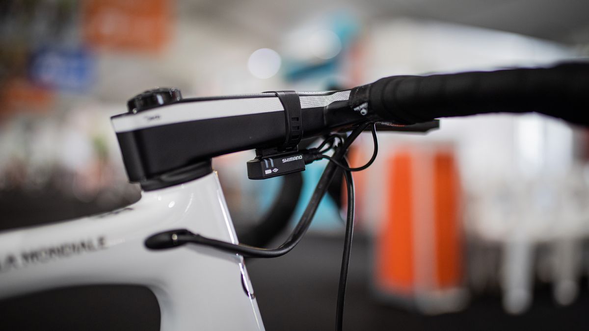 Romain Bardet's Eddy Merckx Stockeu69