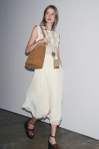 NNDhVbmzNrd3NUpyA6AkhM-320-80 12 شراء Zara New in Zara الذي سيتم بيعه أولاً