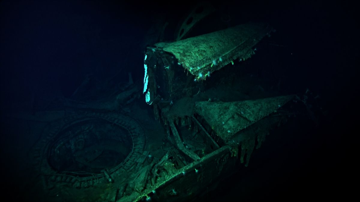 Long-Lost WWII Ship Found at the Bottom of the Pacific Ocean