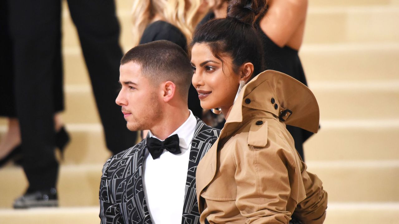 Nick Jonas Priyanka Chopra Met Gala 2017