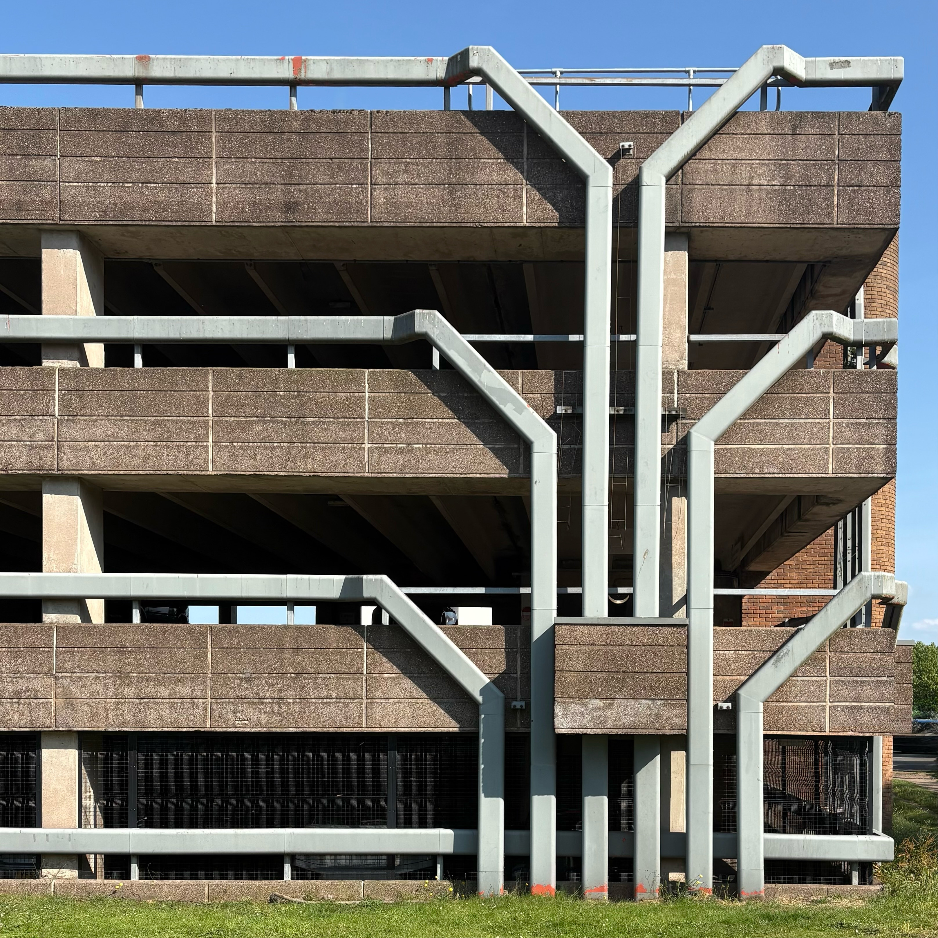 From Black Country Type II, Tom Hicks