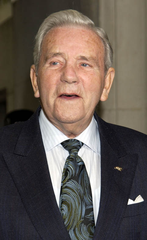 Albanians mourn 'comic genius', Norman Wisdom