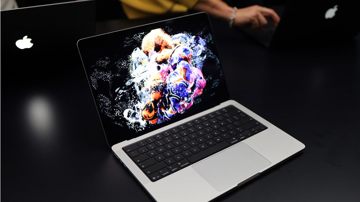 Apple Touchscreen MacBook Pro HANDS ON