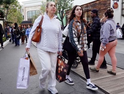 Christmas shopping boosted retail sales more than expected