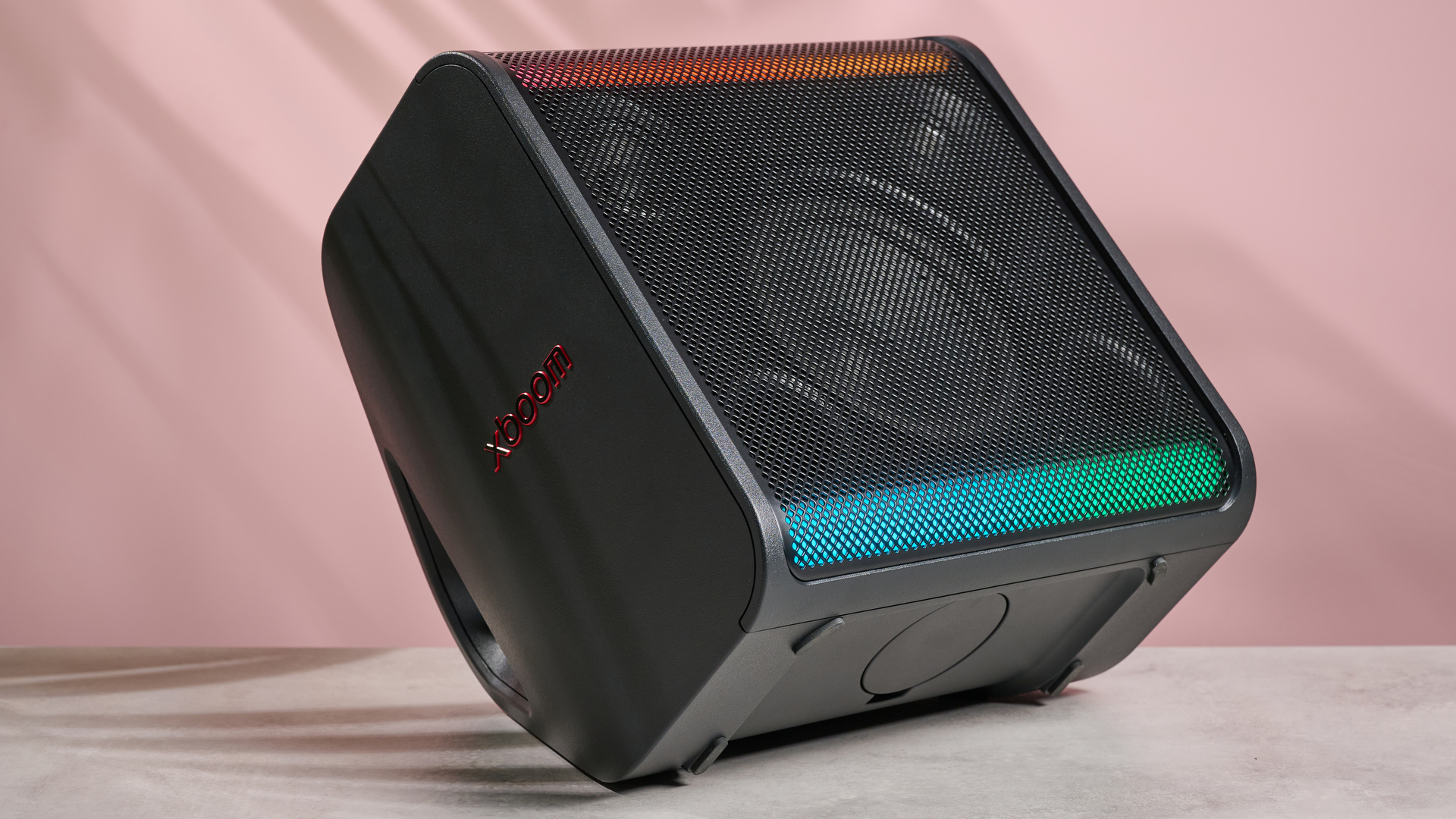 LG xboom Stage 301 angled upwards
