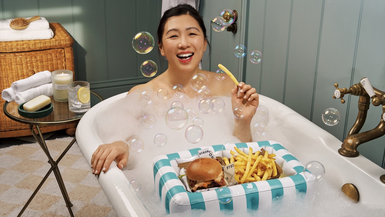 Rub-a-dub grub: Deliveroo is giving away inflatables with your takeout so you can dine in the bath