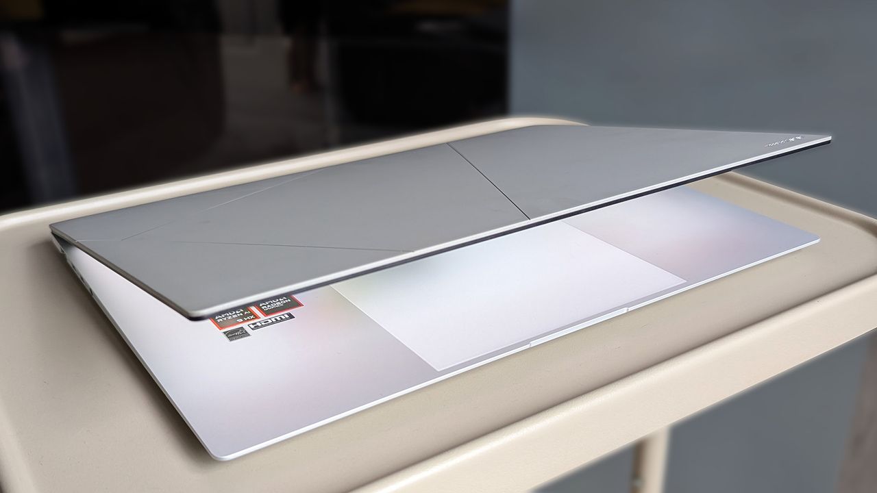 ASUS Zenbook S 16