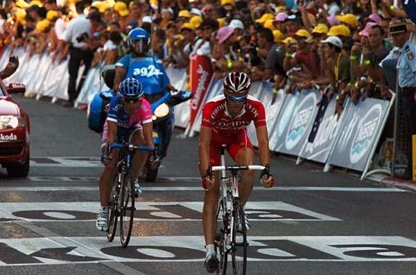 Scheirlinckx (red) and Bossoni