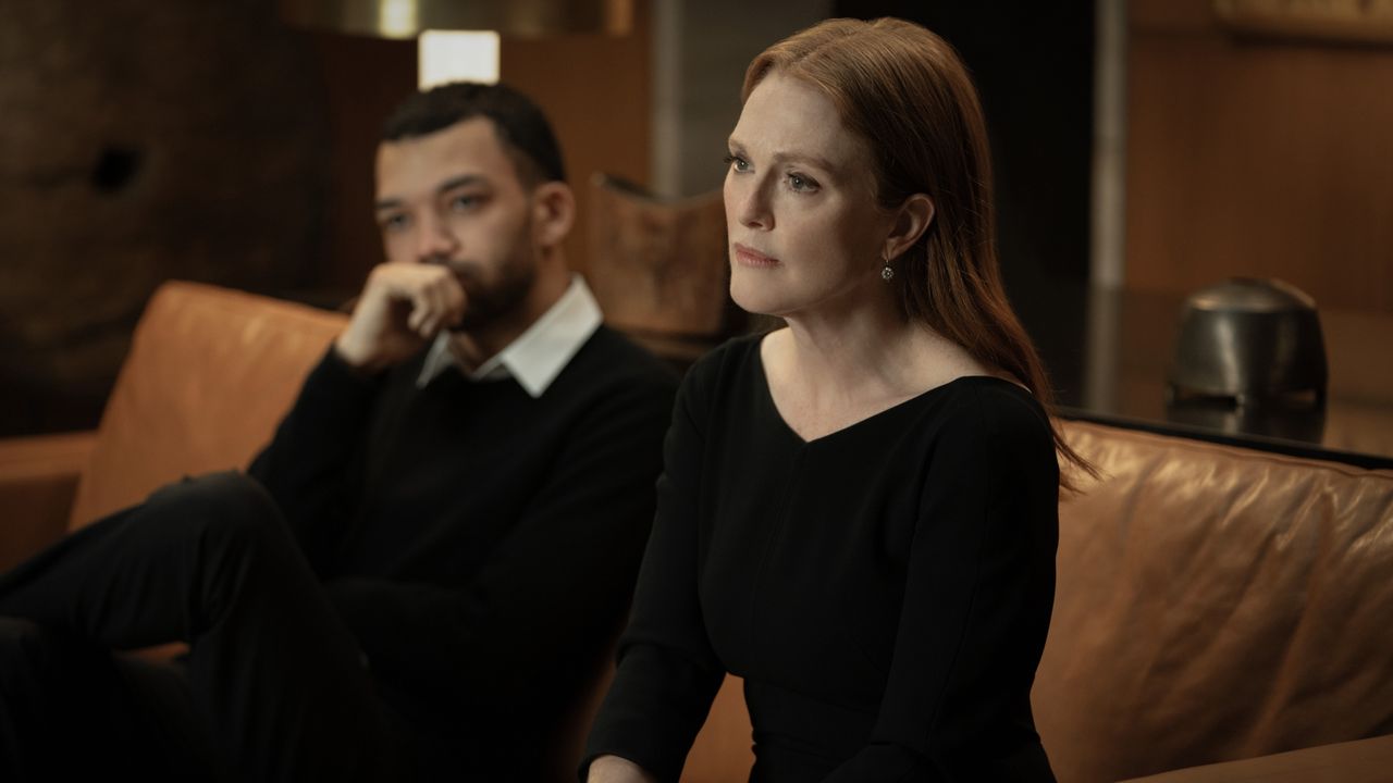 Justice Smith and Julianne Moore in Sharper