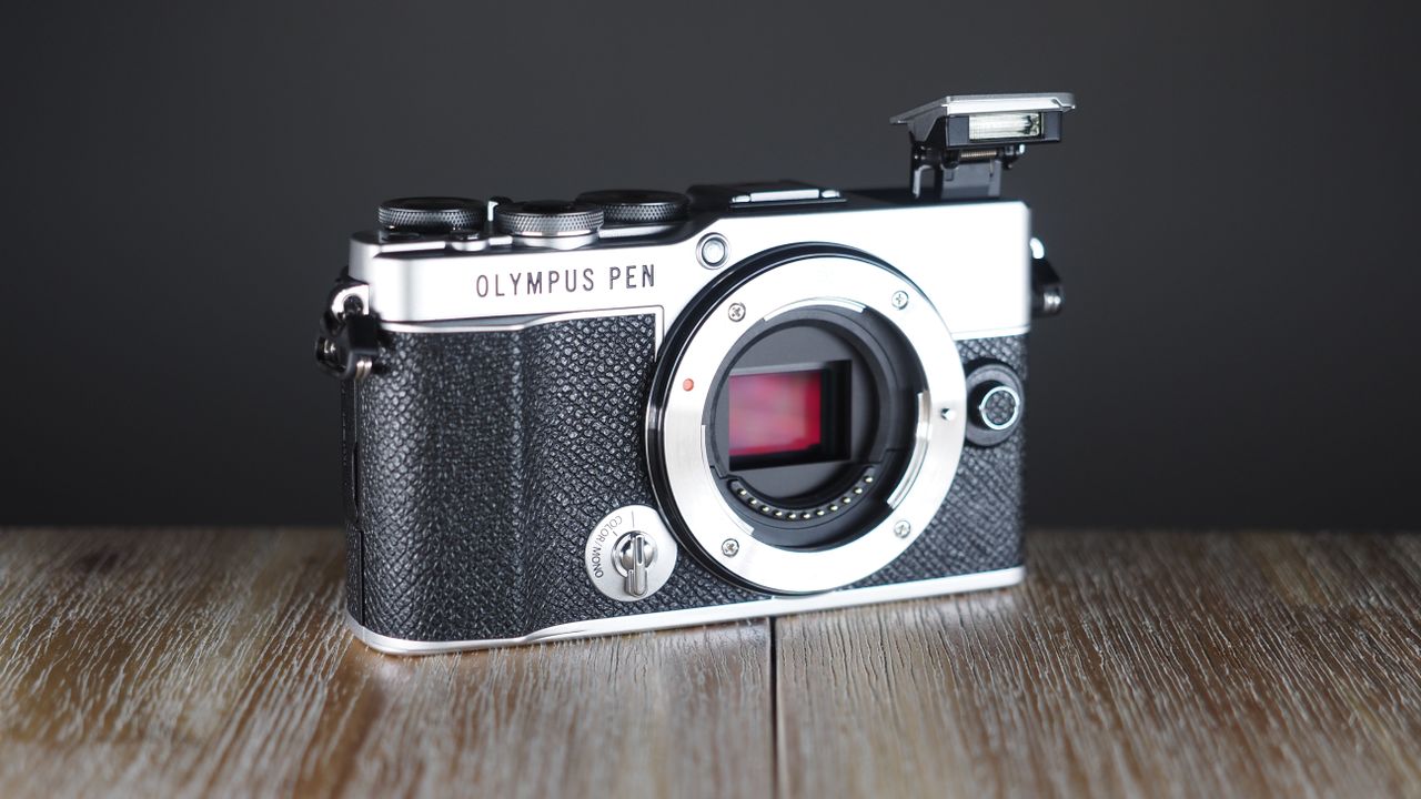 Olympus PEN E-P7