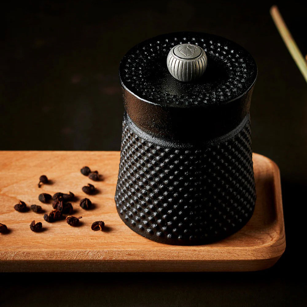 Bali Fonti Pepper Mill by Peugeot Saveurs