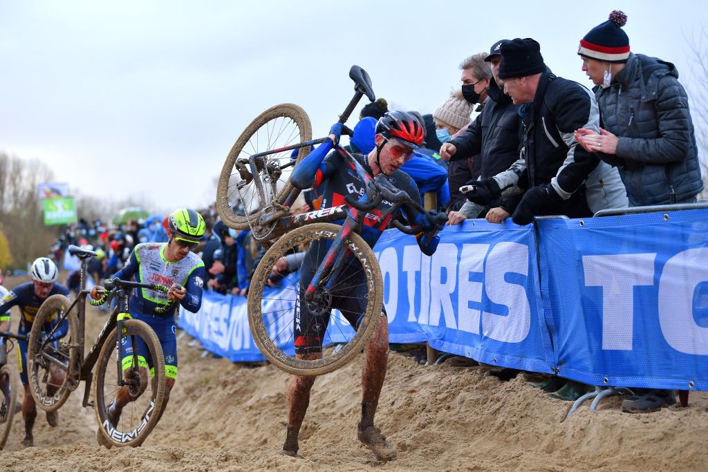 KOKSIJDE BELGIUM NOVEMBER 21 Toon Aerts of Belgium and Team Baloise Trek Lions competes during the 50th Koksijde UCI CycloCross Worldcup 2021 Mens Elite CXWorldCup on November 21 2021 in Koksijde Belgium Photo by Luc ClaessenGetty Images