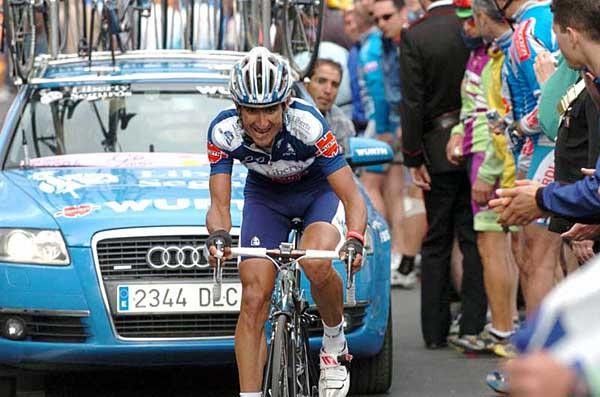Giampaolo Caruso (Liberty Seguros) gives it his all
