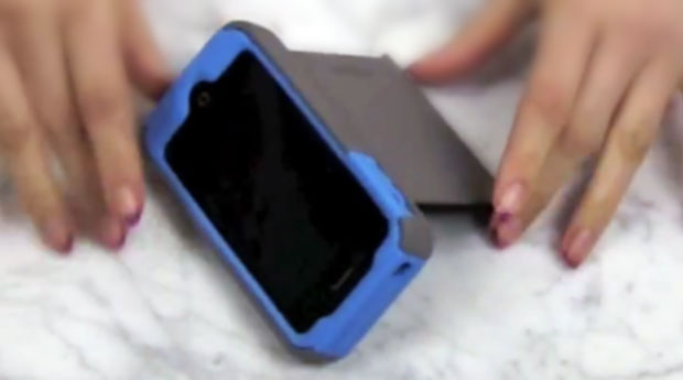 The compartment hatch door also doubles as a stand that makes for convenient video watching