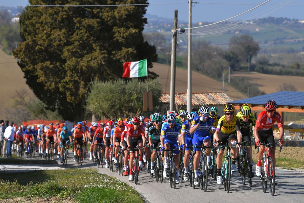 Sunweb and Jumbo-Visma help set the pace