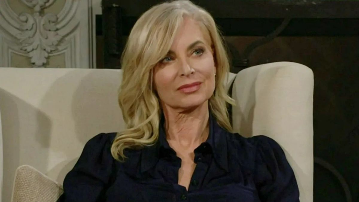 Eileen Davidson as Ashley smirking in The Young and the Restless