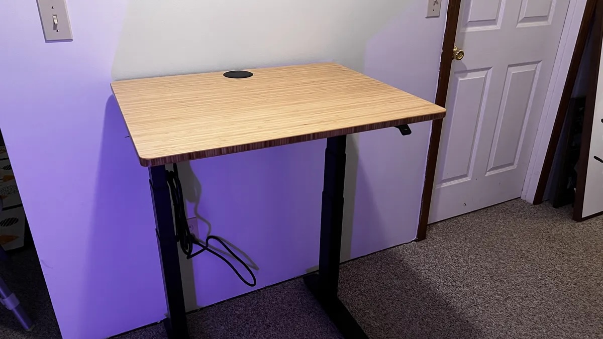 Herman Miller Fully Jarvis standing desk.