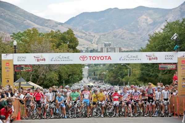 The field lines up for the final stage after a tiring week in Utah.