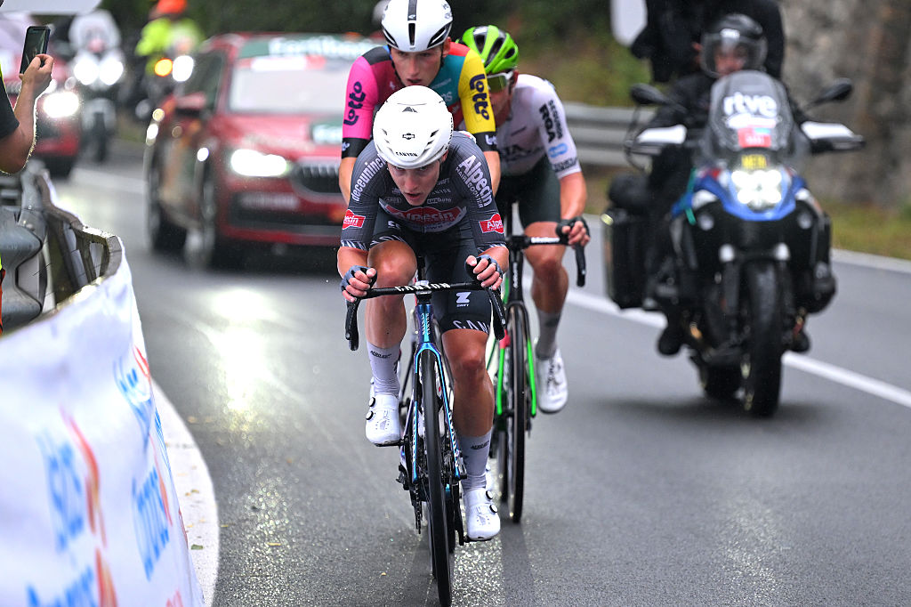 Stage 2 of the 2025 Vuelta a Espana