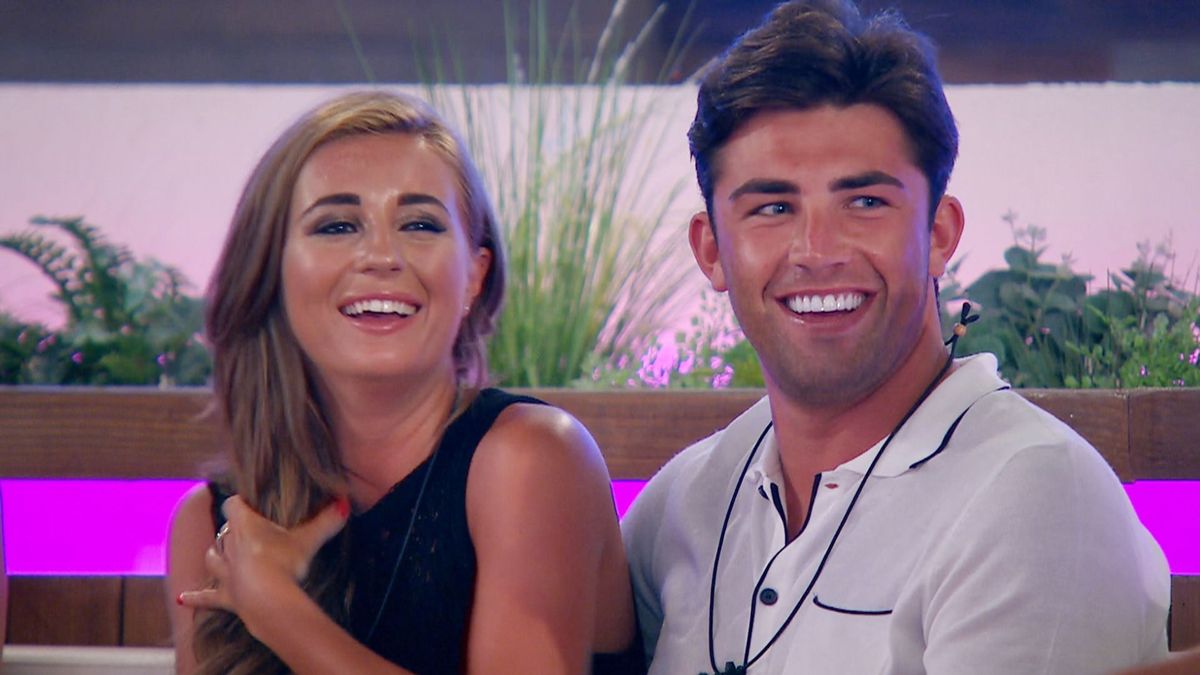 Dani de Love Island vient d'annoncer qu'elle et Jack sont fiancés